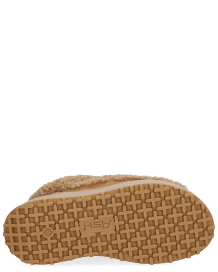 BOOT "OLYMPIA"