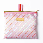 UMA POCHETTE
