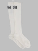White / M