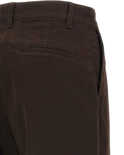 Chinos
