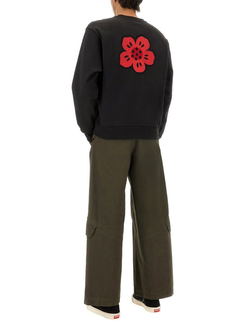 CLASSIC SWEATSHIRT.