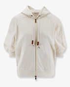White / M