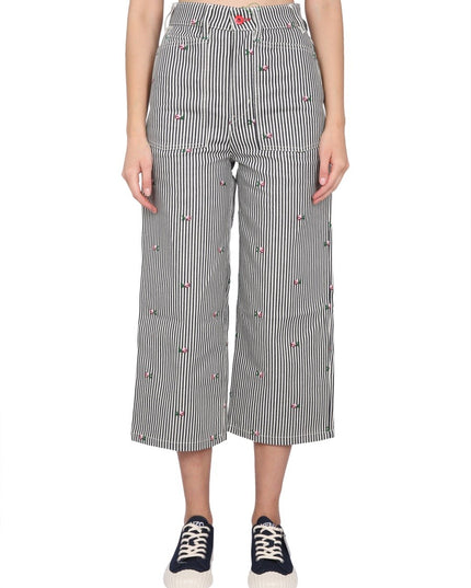 CROPPED FIT JEANS