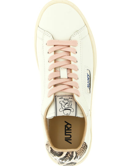 Autry | Dallas Low Sneaker mit Python-Detail | Weiss/Rosa | Damen