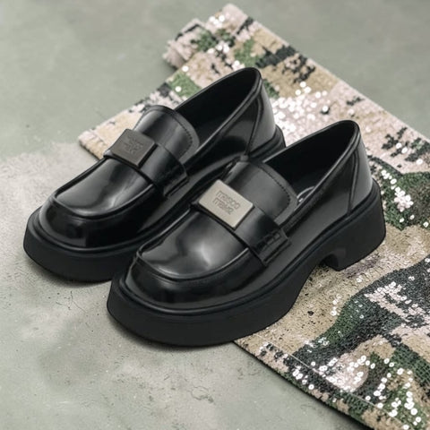 British Style Glossy Leather Loafers