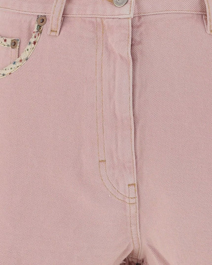 Denim shorts with frayed edges