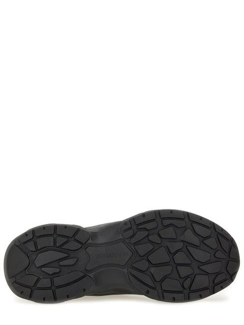 "FASTER" SNEAKER