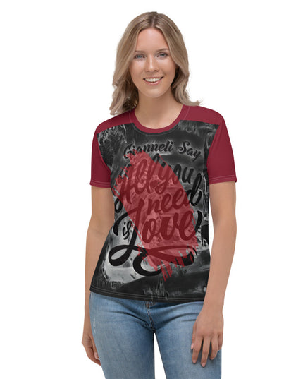 LOVE Women's T-shirt by Gianneli