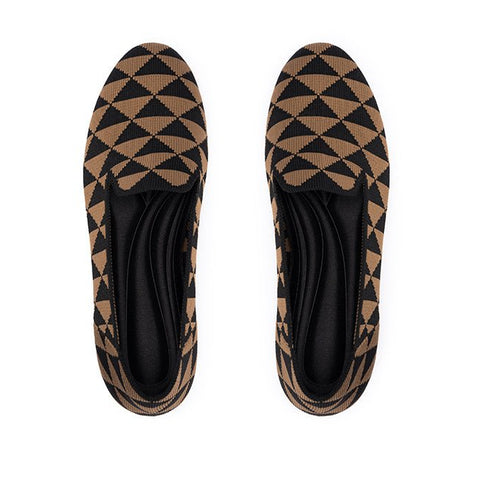 Geometric Soft Soled Slip On Commuter Loafers-1