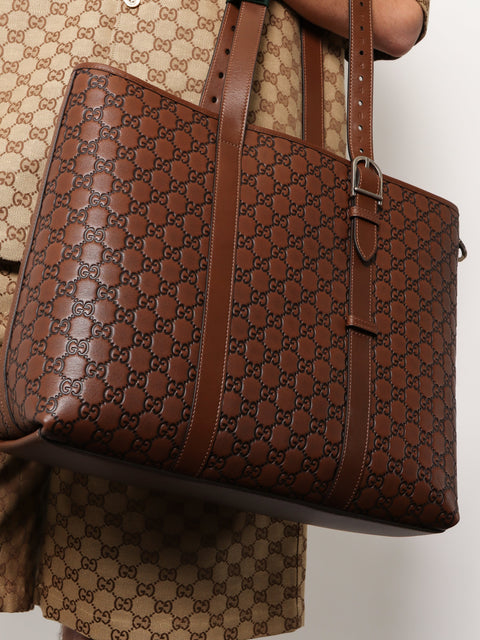 GG Emblem leather shopping bag