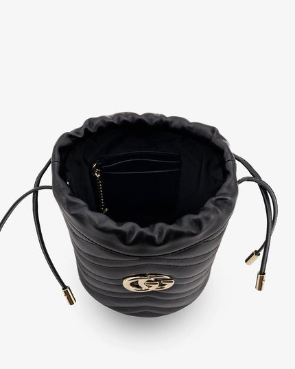 GG Marmont matelassé leather bucket bag