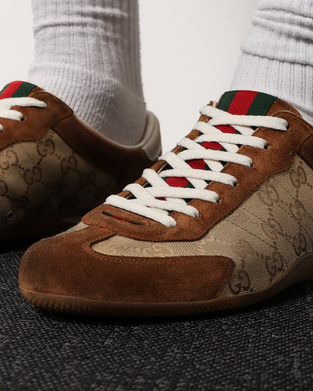 👟 Gucci – Shift Suede Sneaker mit GG Supreme Fabric | Braun (SUND)