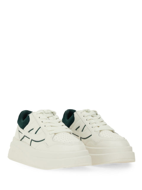"ICONIC" SNEAKER