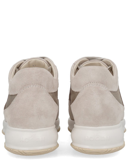 "INTERACTIVE" SNEAKER