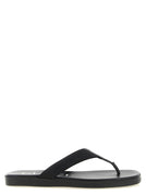 Black / 10