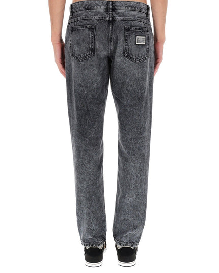 JEANS IN DENIM