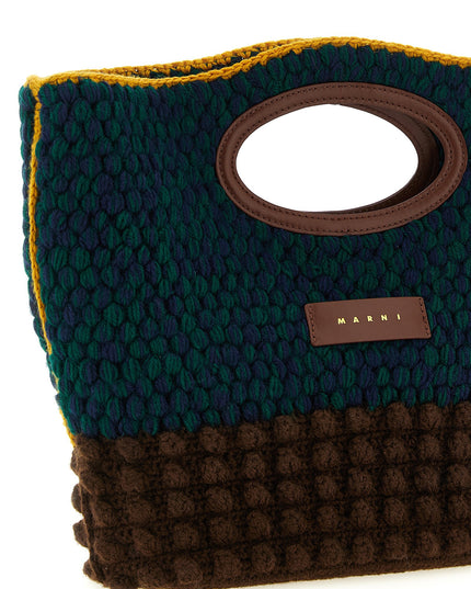 'Knotty' clutch