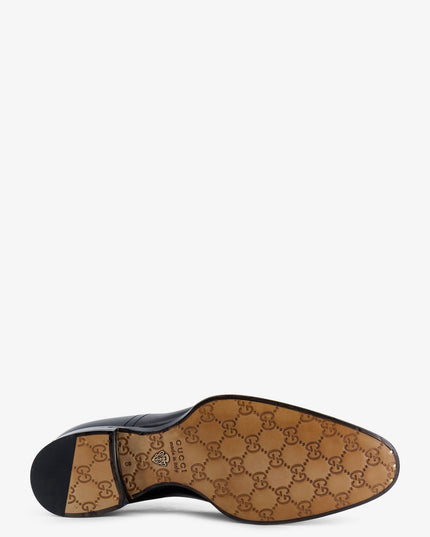 Leather lace-up