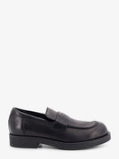 Black / 40