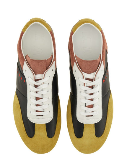 LEATHER SNEAKER