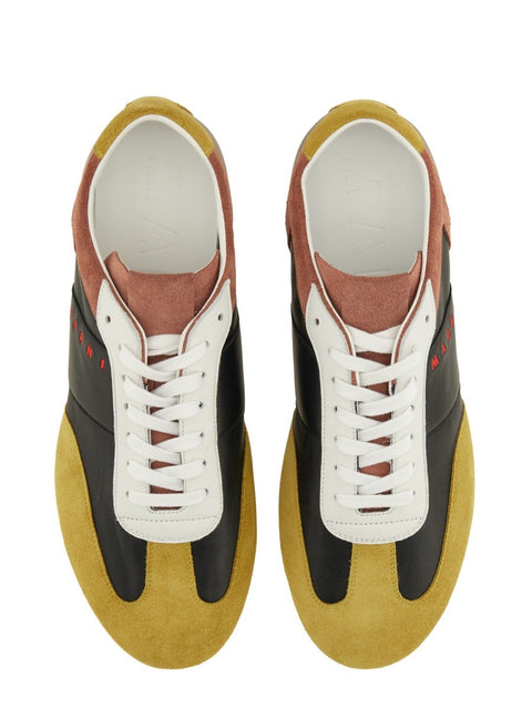 LEATHER SNEAKER