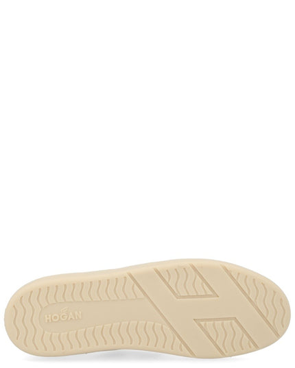 LEATHER SNEAKER