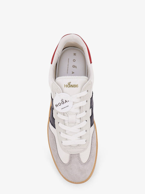 Leather sneakers with suede inserts