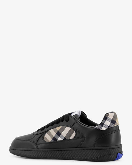 Leather sneakers with Traditional Check inserts