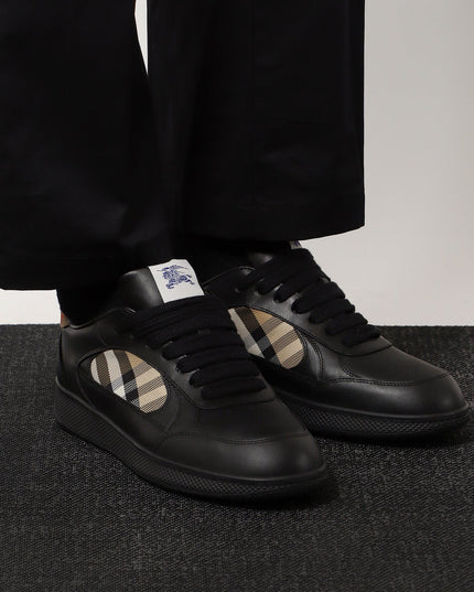 Leather sneakers with Traditional Check inserts