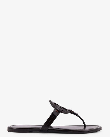 Leather thong sandals