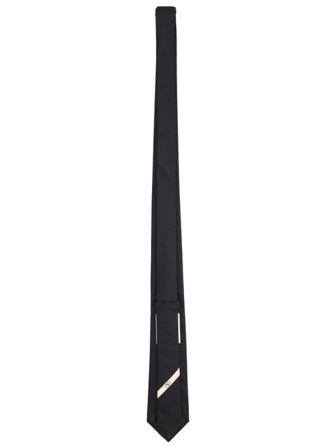 LOGO TIE
