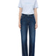 LOW-RISE JEANS