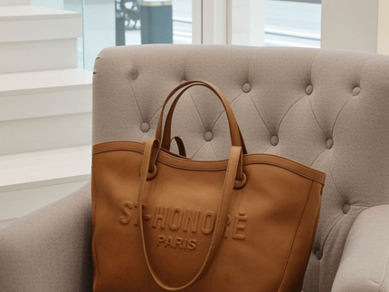 Embossed ST HONORÉ tote bag 