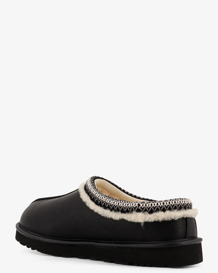 M Tasman Noir leather slip on