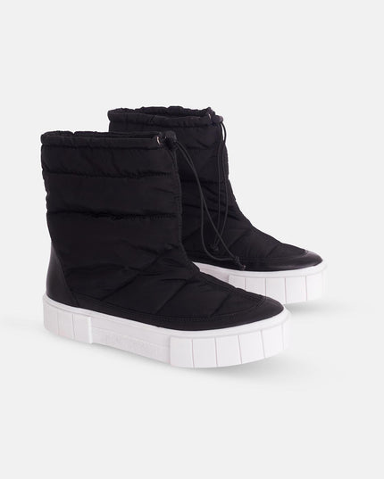Mangárá Atelier | Andira Winterstiefel | Black
