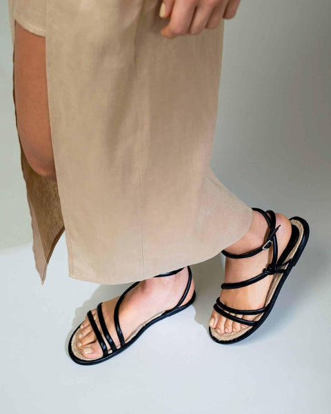 Mangará Schwarze Angico-LEDERRIEMENSANDALEN