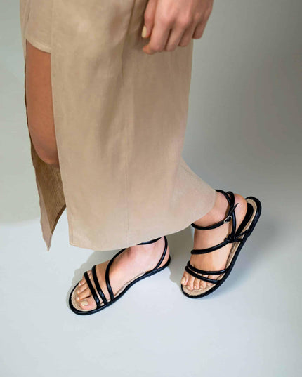 Mangará Angico Riemchensandalen – Schwarzes Leder