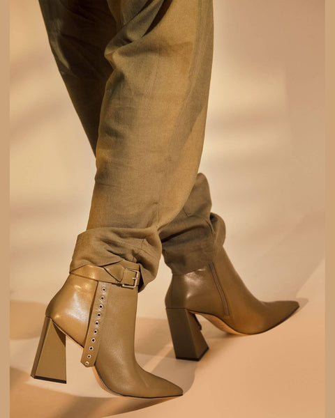 Salvia Green Leather Heeled Ankle Boots – Pointed Toe Elegant Design-3