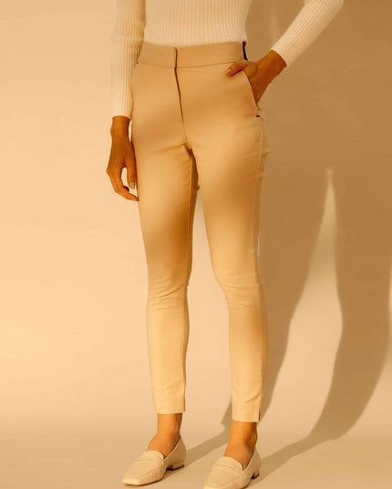 Cipó Beige Leder-Loafer mit eckiger Spitze – Flach