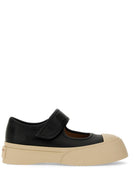 Black / 40