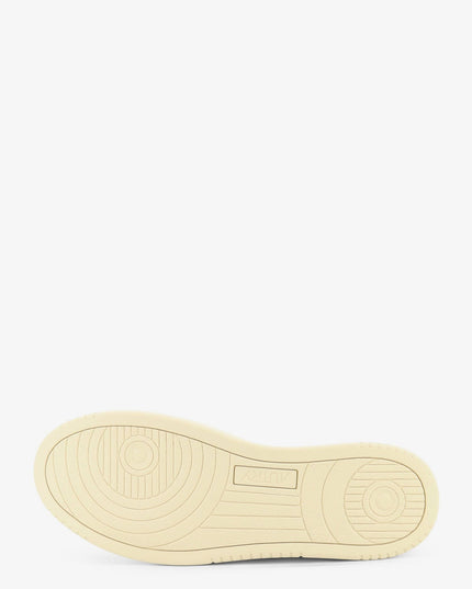 Medalist leather sneakers