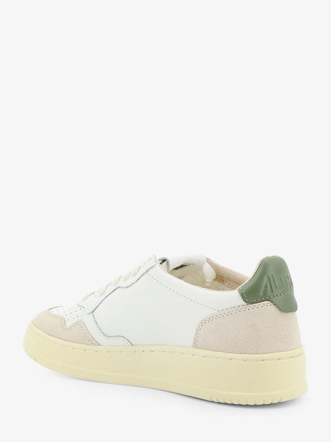 Medalist Low leather sneakers with side logo