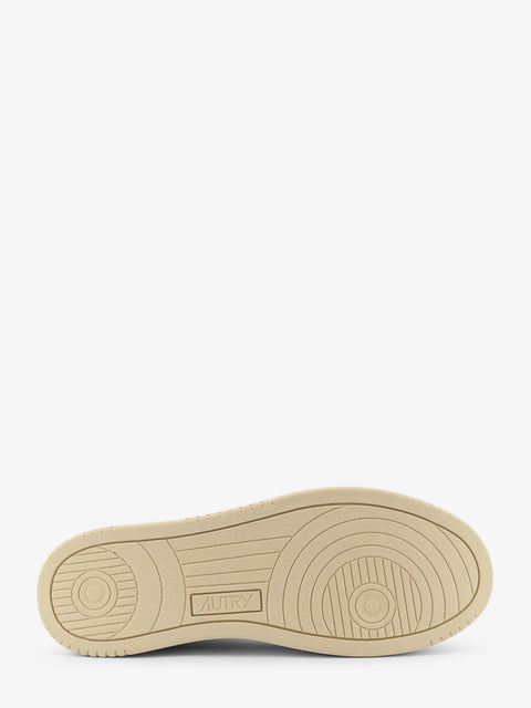 Medalist Low leather sneakers with side logo