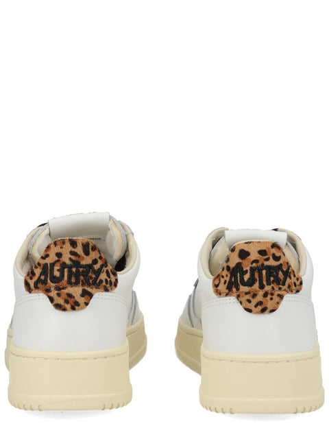 "MEDALIST LOW" SNEAKER