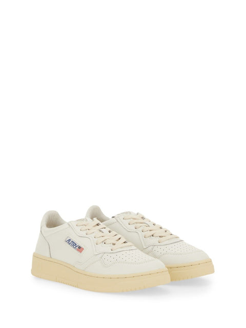 "MEDALIST LOW" SNEAKER