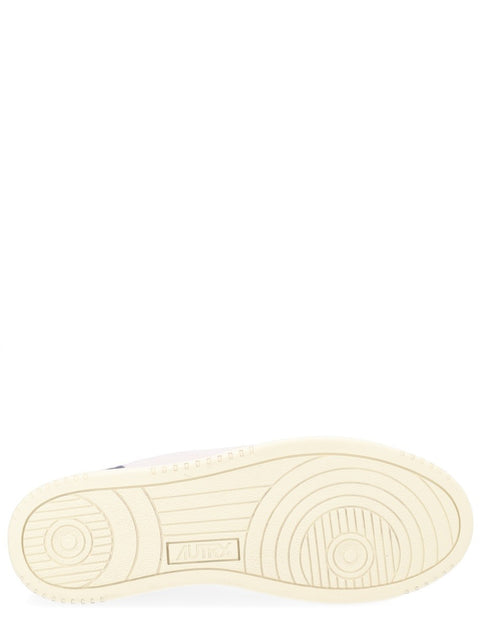 "MEDALIST LOW" SNEAKER