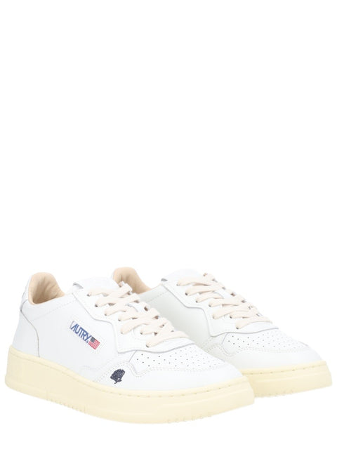 "MEDALIST LOW" SNEAKER