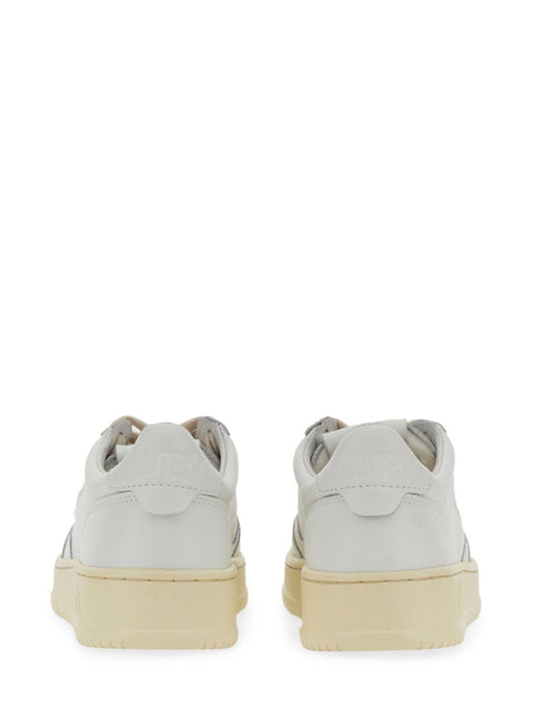 "MEDALIST LOW" SNEAKER