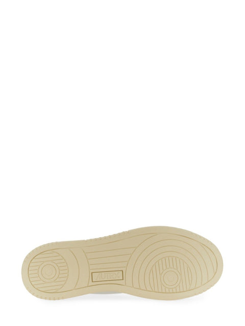 "MEDALIST LOW" SNEAKER