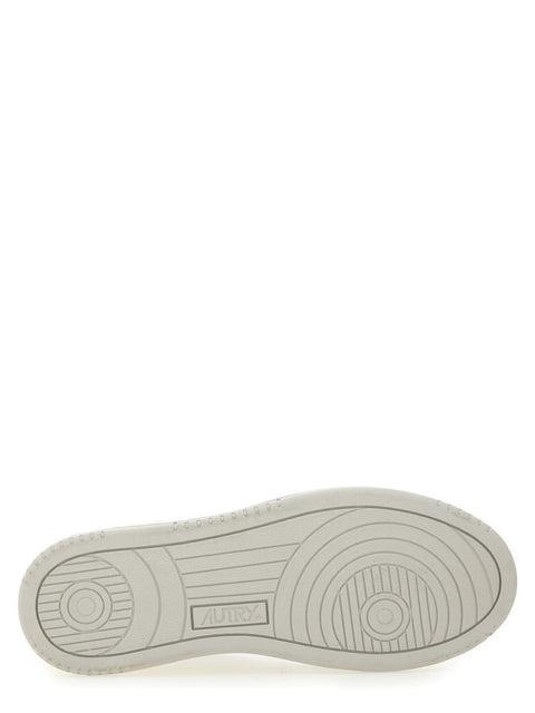 "MEDALIST LOW" SNEAKER